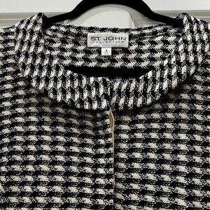 St. John blazer size 6